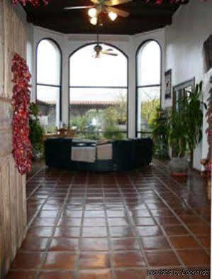 Casa De San Pedro Bed & Breakfast Hereford Exteriör bild